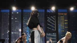 "Koreografi QIAN Qian" Prajurit Wanita Pedas Bertarung ➕ POPSTARS Wei Tie Wei Tampan ~