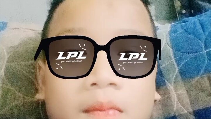 Hai vo dich