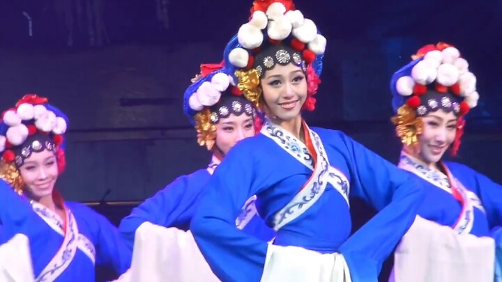 Pertunjukan tari klasik Opera Peking Inggris, opera Cina memukau orang asing!