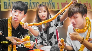 Thử Thách Ăn Bánh Tráng Cuốn Siêu Dài 1 Mét Gây Bão Giới Ăn Vặt Sài Gòn | HEAVY Food Tour