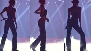 ผ่านมาหลายปีแล้ว วันนี้ลิซายังทำให้ฉันรู้สึกว่ามันเหลือเชื่อสุดๆ