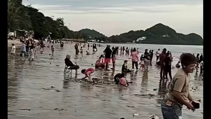 น้ำลงเยอะเลย