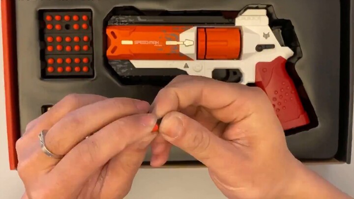 (Review) Chenghai Little Helper Fire Fox Revolver Toy Model