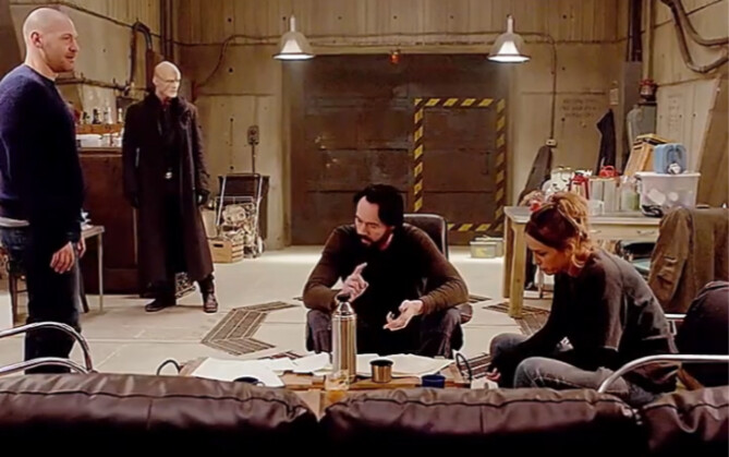 Humans Clash in a Final Battle with the Blood Ancestor!