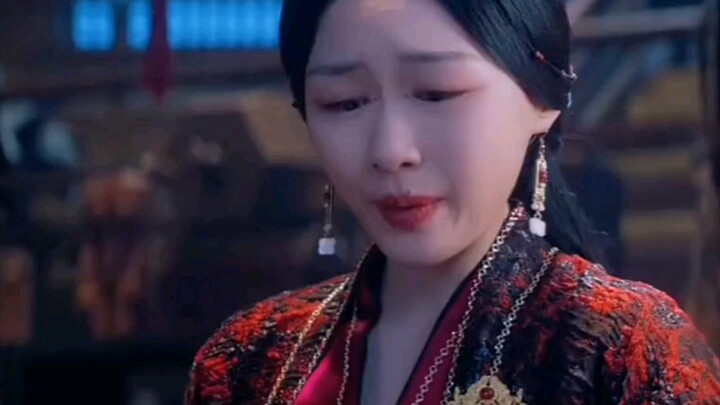 People strive for higher positions, while thieves steal from lower ones.