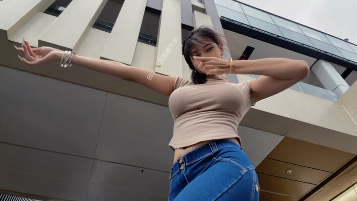 Họ nói tôi quay video theo góc nhìn này là thiên tài?