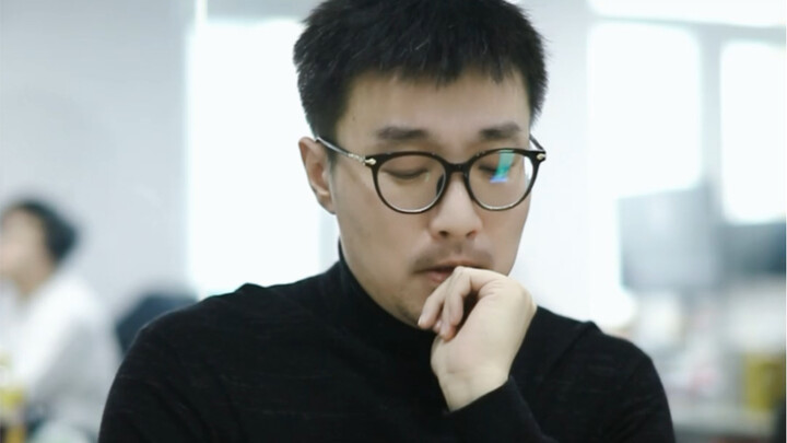 Hôm nay mời xem “Nhân viên đẹp nhất”