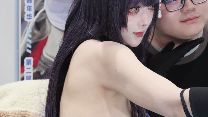 Episode 1794: Date Cake at the Shanghai Comic Con
