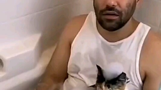 After entrusting the cat to my boyfriend, I might end up losing it.