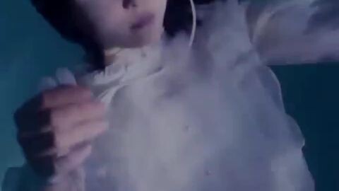 irresistible crush loses control