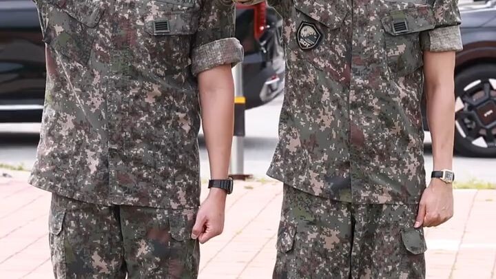 MILITARY DISCHARGE OF BTS NAMJOON AND BTS V