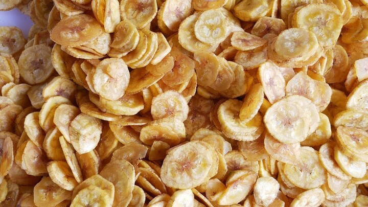 วิธีทำ กล้วยหักมุกฉาบ แบบโรยเกลือ ทำแบบง่ายๆ อร่อยด้วย Banana chips by แม่มาลี EP.333 - ครัวบ้านโนน