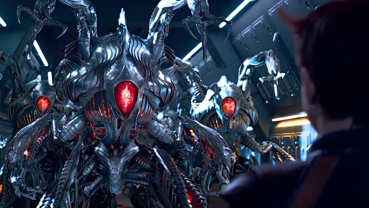 Bocah laki-laki menyelamatkan seorang robot, tak disangka robot itu segera membalas budi