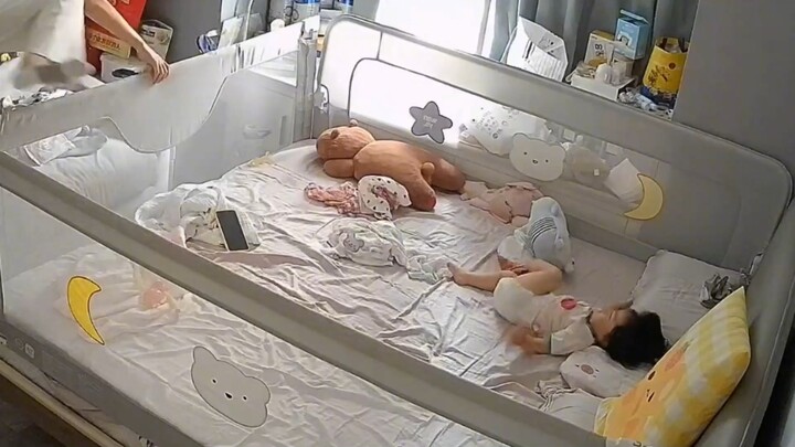 It’s like I’ve got a GPS tracker or Bluetooth connected—wake up instantly as soon as I step out of t