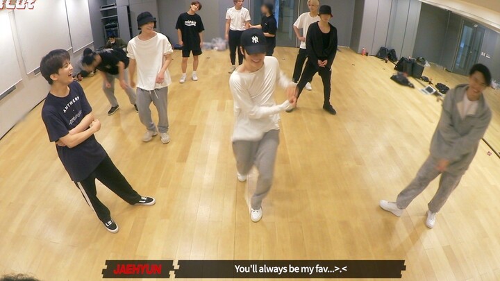 [New Culture Technology Institute] [Un Cut] Take #4 | 'Favorite (Vampire)' Dance Practice Behind the