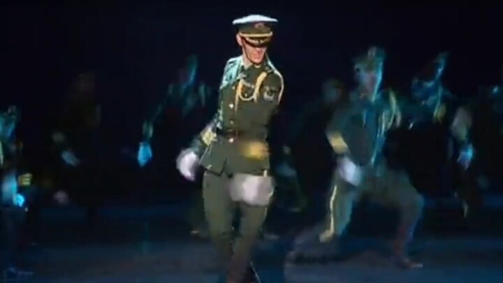 رقصة الجيش، هذه اللفظة تجعل ماركو رائعًا جدًا