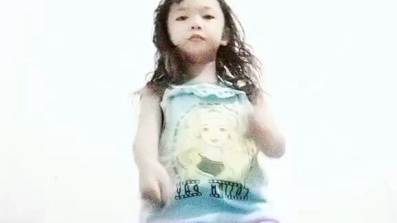 Ang kulit ng batang to