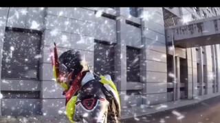 ฉากข้อมูลนิตยสารต้นเดือนกรกฎาคมของ Kamen Rider Ji Fox และโชกุนดวลกับ Ukishogun mk9! อัศวินคนใหม่เข้า