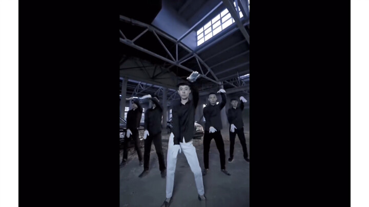 《青海摇，但是恐怖の小曲》