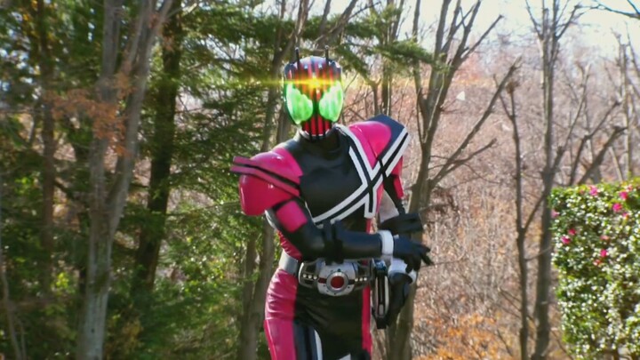 The only true god Baidi Decade appears