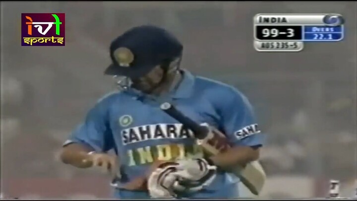 Sachin Had No Idea For The Insane Swing By Andy Bichel - Magical Delivery - #sachintendulkar