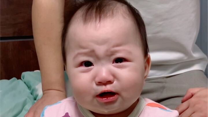 Sayang, kalau kamu terus nangis, Ayah bakal kelelahan nih h h h