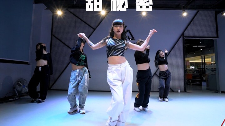 美辣小姐姐气场全开新编蔡依林《甜秘密》