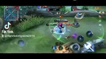 tamang abang sa set ni atlast😍