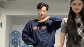 หลี่หมิงลุ่ยเต้นเพลง Roly Poly ของเกิร์ลกรุ๊ป และเปิดวนซ้ำถึงสิบรอบ