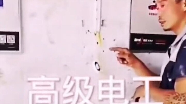 220V electricity can’t kill someone weighing 250 pounds.