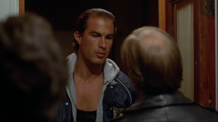 Above The Law 1988 НИКО НАД ЗАКОНА С СТИВЪН СЕГАЛ ПАМ ГРИЪР И ХЕ