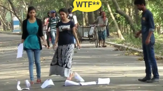 เล่นตลกหล่นกระดาษ😲😲 ปฏิกิริยาที่น่ากลัว - PrankBuzz เล่นตลกในอินเดีย