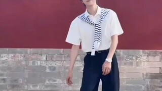 演员罗一舟分享藏族舞，谁懂军艺领舞的含金量啊！