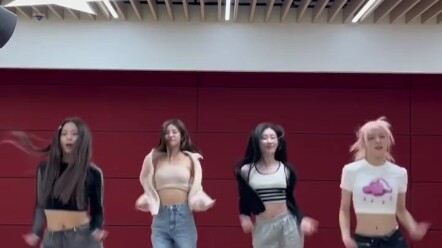 【Hwang Yeji】Bản rõ nét! Cùng nmixx tham gia thử thách nhảy bài hát mới, lại bị “bắt nạt” nữa rồi? Kh