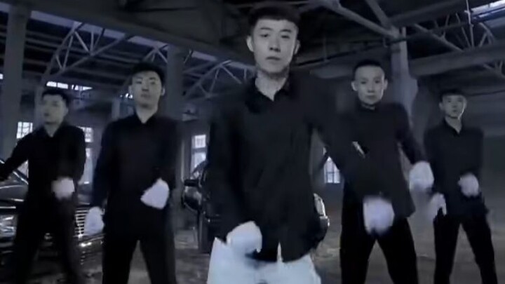 青海摇，但是贝多芬第九交响曲