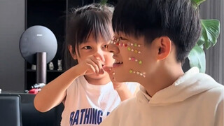 เกี่ยวกับความห่วงใยที่ชีวิตไม่อาจรับไหวเหล่านั้น...