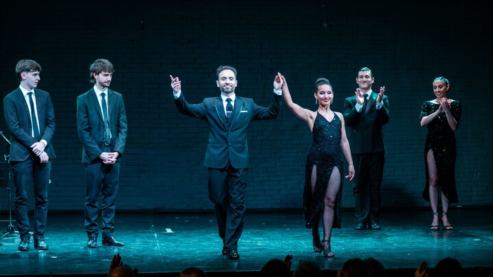 Trailer Show MOMENTANGO by Leonardo Barri.