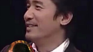 ليانغ تشاو وي وليو ده هوا يشيدان معًا بالمخرج ليو وي تشيانغ من فيلم "الحدود اللامتناهية"، ويقول وونغ