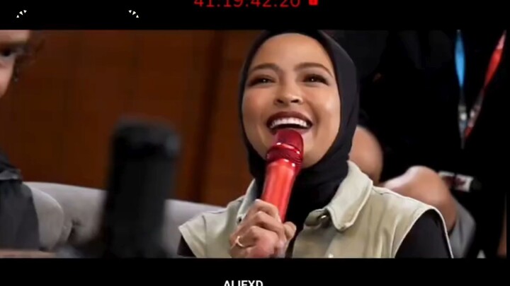 TEPE NANGIS BAHAGIA SETELAH NYANYI BARENG KOTAKBAND