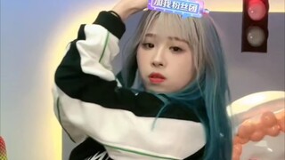 11.3 Xiao Huang menari dua lagu yang hanya sedikit tapi sangat keren, "nxde" dan "dozer"