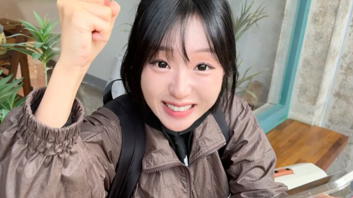 Korean emoji packs are all the rage lately—let me give it a try! Pronounced in Korean—it's easy for 
