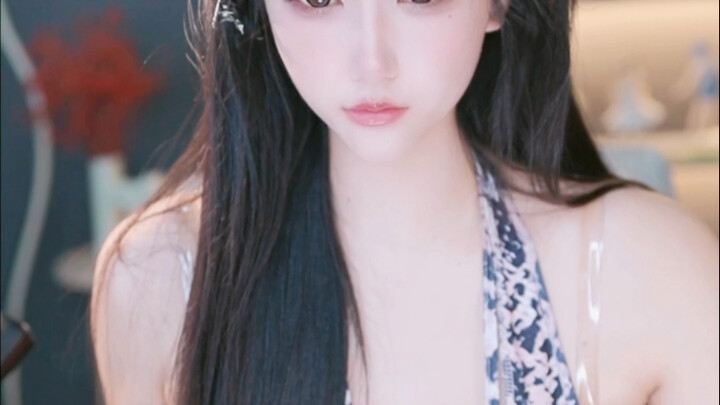 หญิงงามผู้ร้ายกาจ ต้องการความเอ็นดูจากคุณ