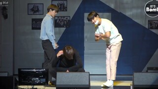 [BTS] Bạn bảo tôi đây chỉ là buổi diễn tập thôi sao! 3J giết tôi mất!