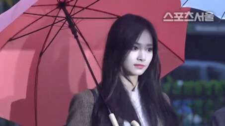 【TWICE】No Matter How Much Time Has Passed, This Fan Cam Still Feels Legendary