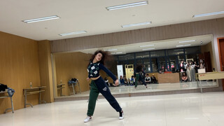 นักศึกษาสาวปีหนึ่งใช้ Jazzfunk จุดประกายการสอบเข้า Southeast University Street Dance Club ได้อย่างไร
