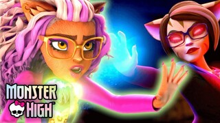 Clawdeen Defeats Catarina Stripe?! | "Monster Life” 5 Min Episode | Monster High