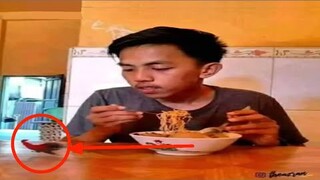 Kumpulan Meme Absurd yang bisa menemani anda setelah Ujian (45)