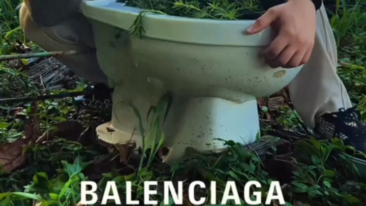 หนุ่มต่างชาติโชว์ไอเดียการถ่ายภาพของแบรนด์แฟชั่น 😂 รูปของบาเลนเซียก้าเหมาะสมที่สุดเลย