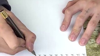 How many Chinese characters can be written on a bottle of ink? The most idle man on the Internet wil