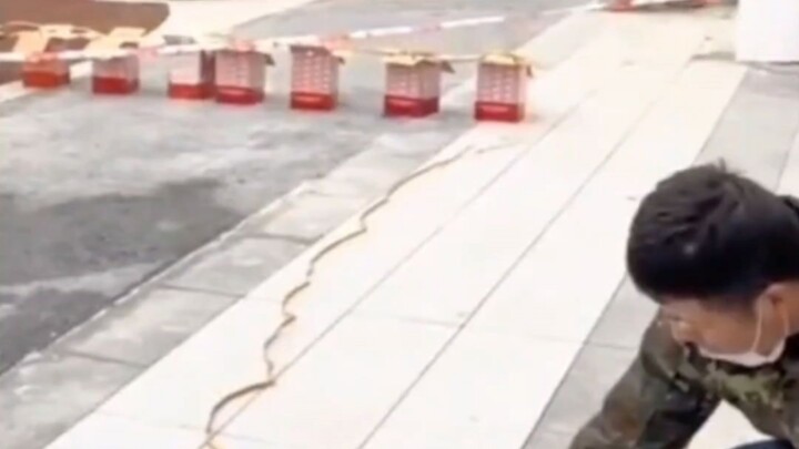 No need to run on the white line!